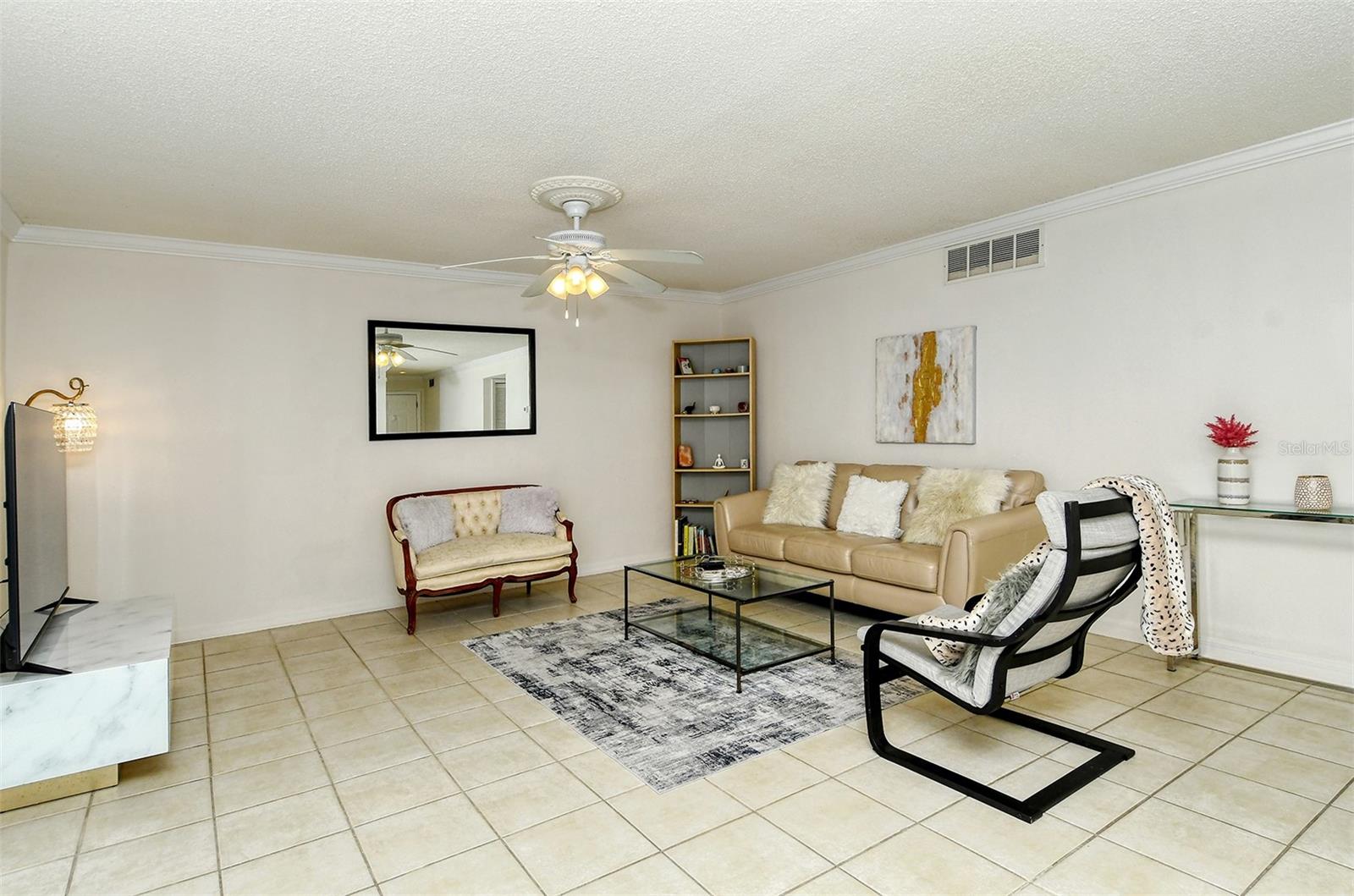 1877 TOUCAN WAY #400 — photo 9