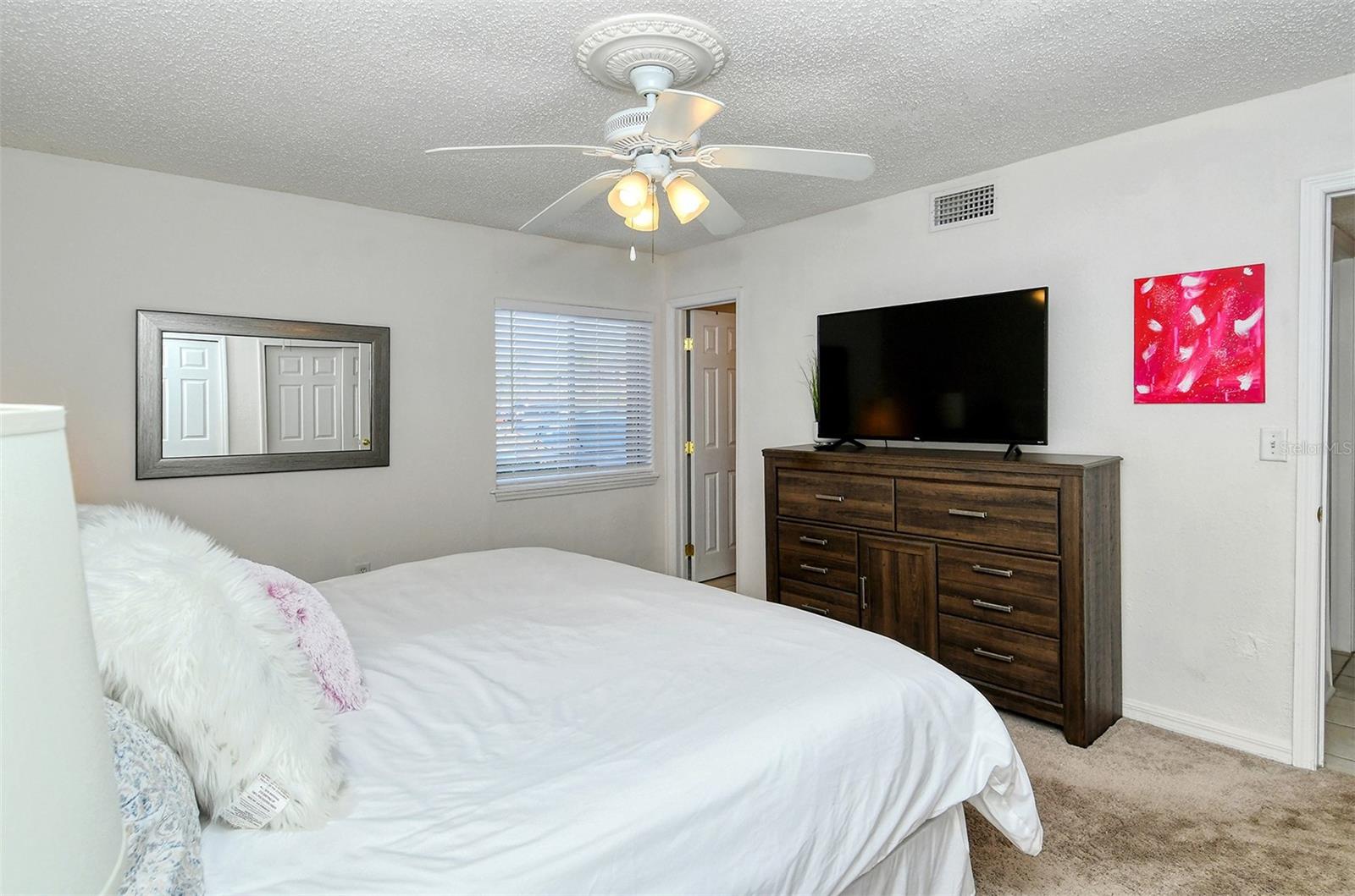 1877 TOUCAN WAY #400 — photo 18