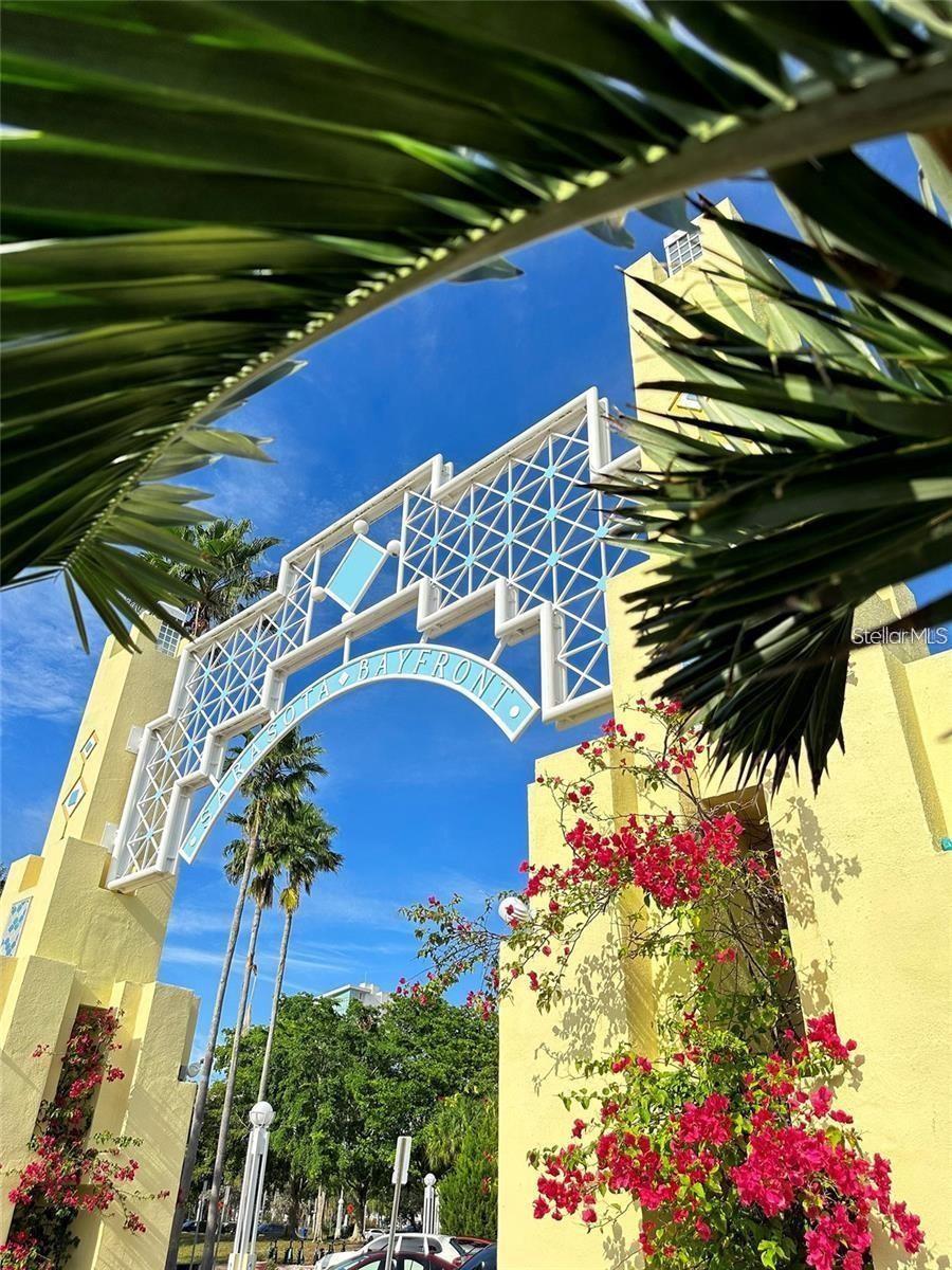 Home in SARASOTA — photo 10