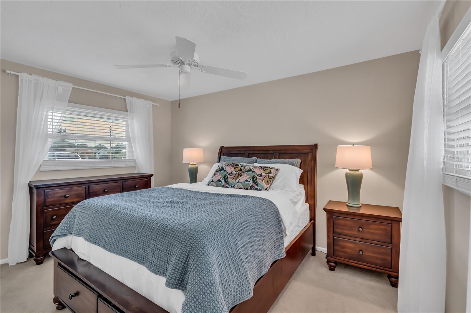 2449 BREAKWATER CIR — photo 23