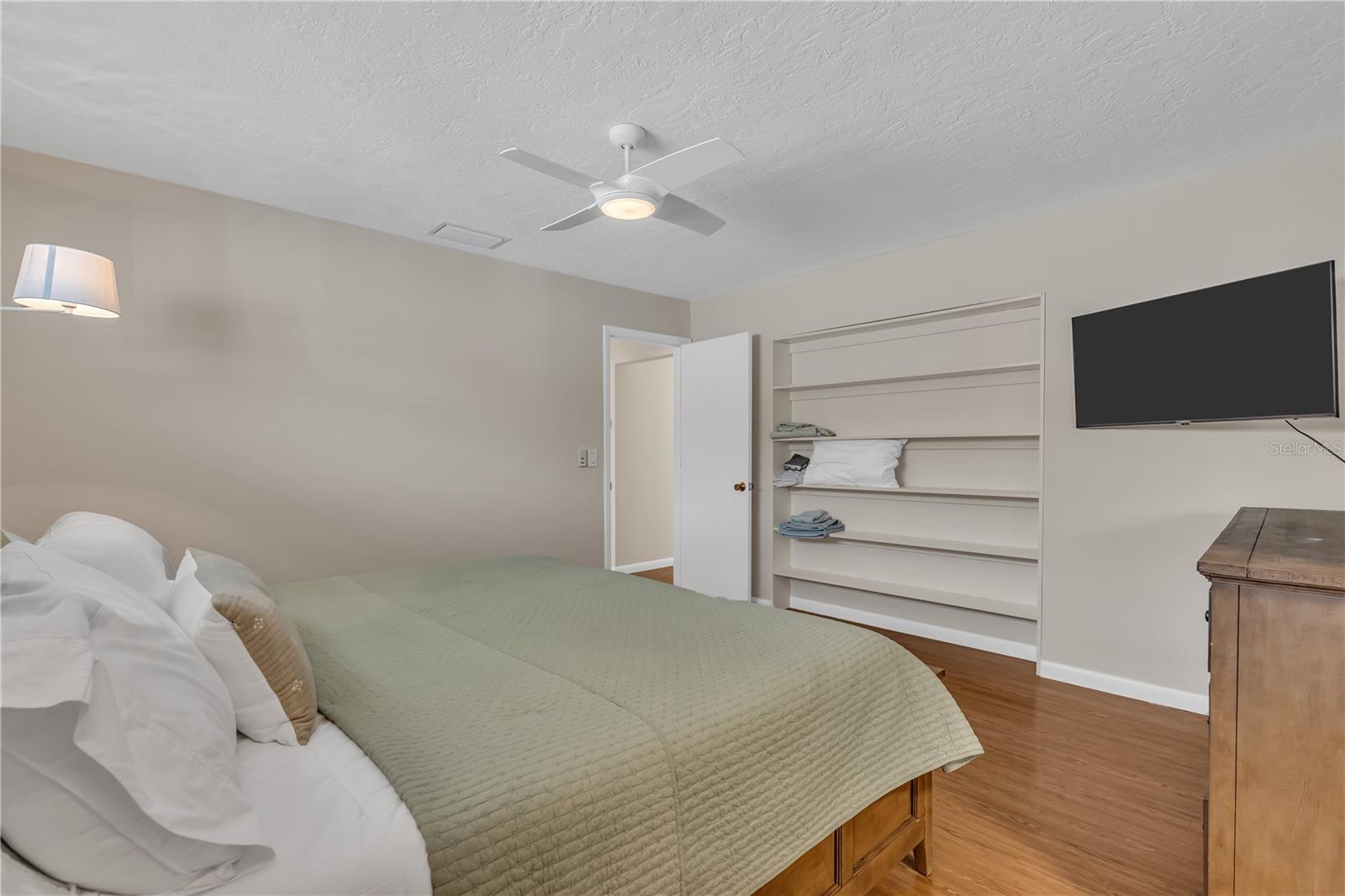 2449 BREAKWATER CIR — photo 20