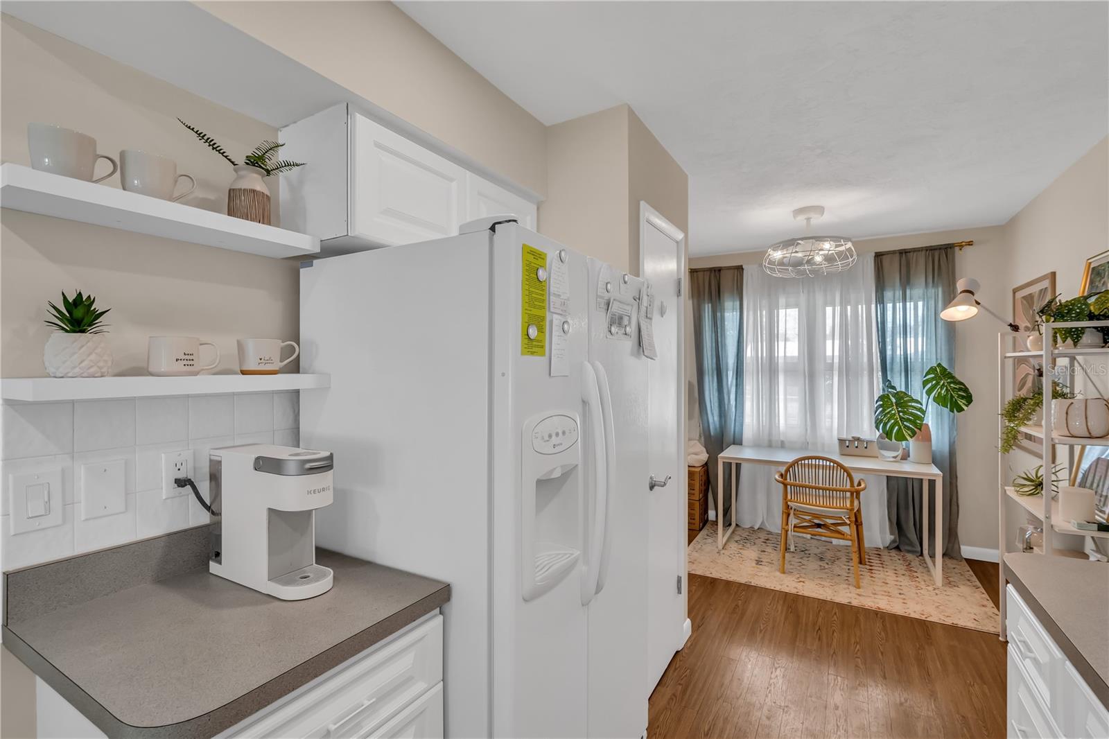 2449 BREAKWATER CIR — photo 15