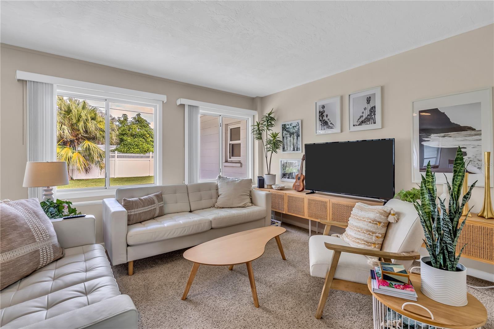 2449 BREAKWATER CIR — photo 9