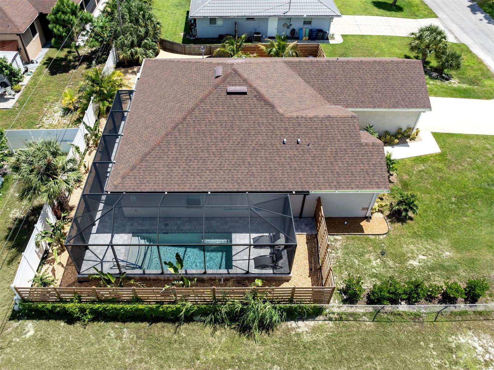 1190 EUCLID RD — photo 4