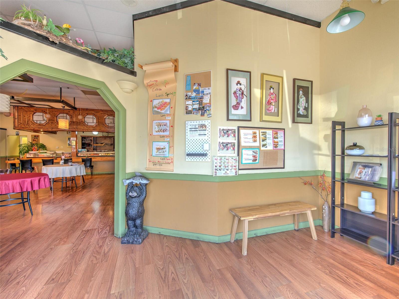 2215 COLLIER PARKWAY — photo 4