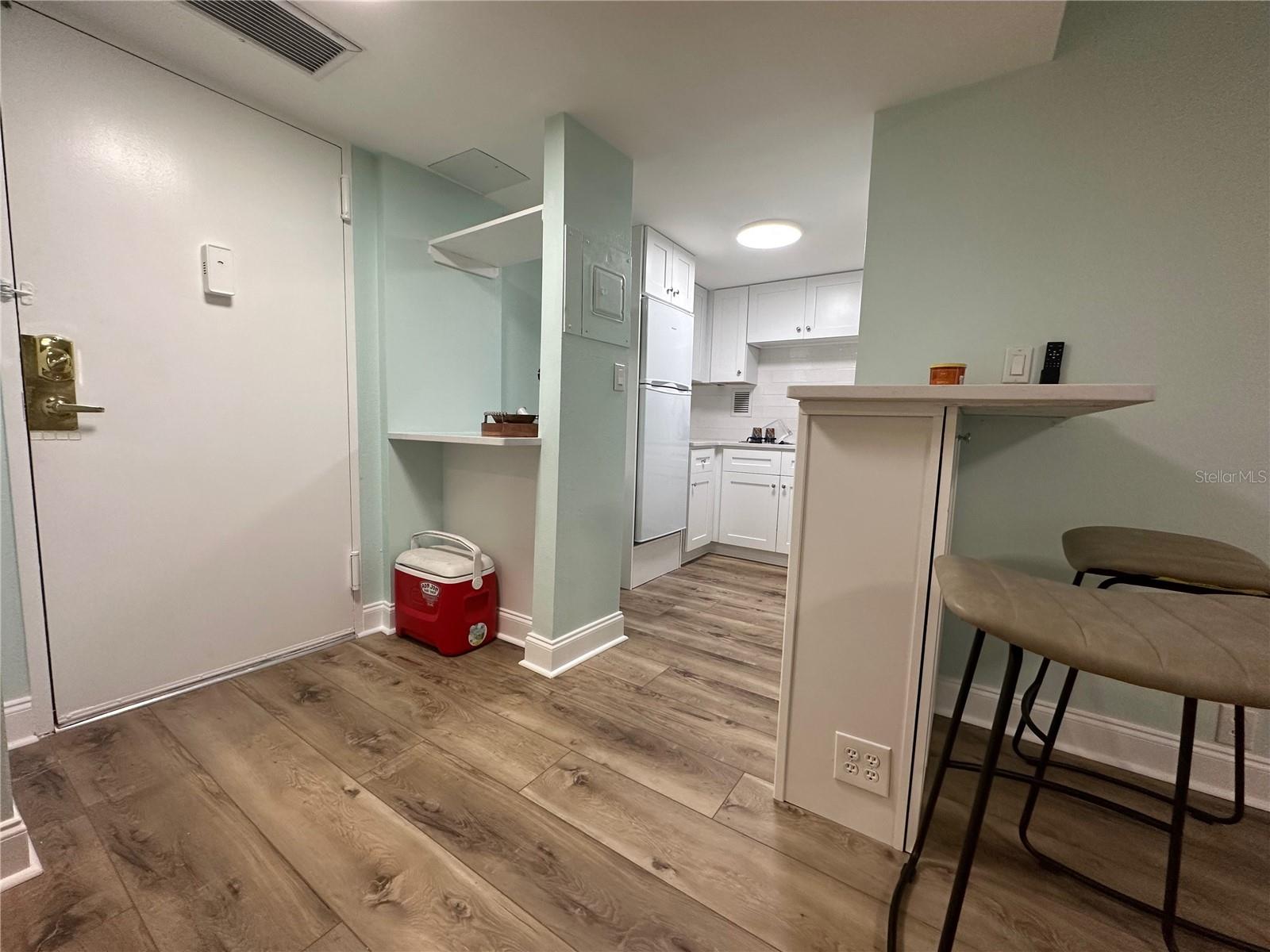 880 MANDALAY AVE #S404 — photo 6