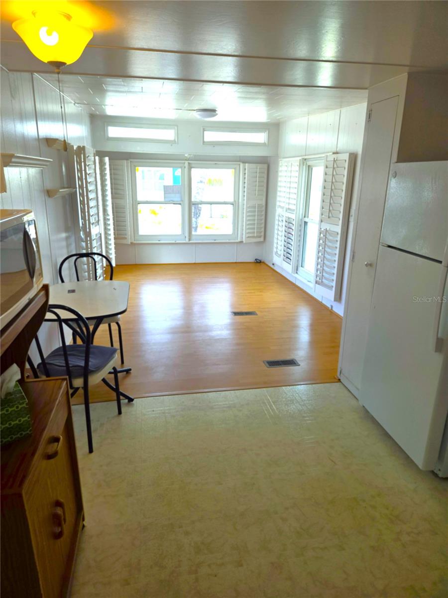 4851 W GANDY BLVD #B4 L32 — photo 66