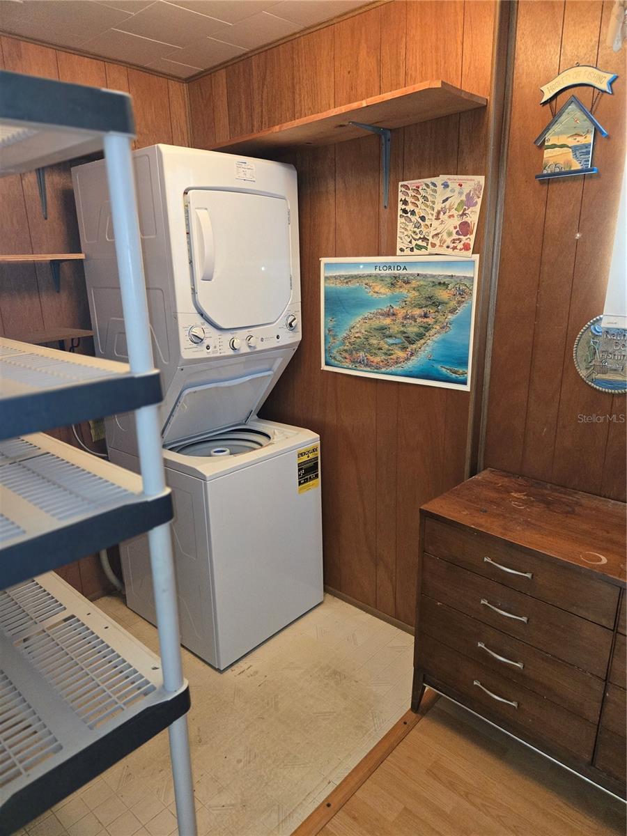 4851 W GANDY BLVD #B4 L32 — photo 34