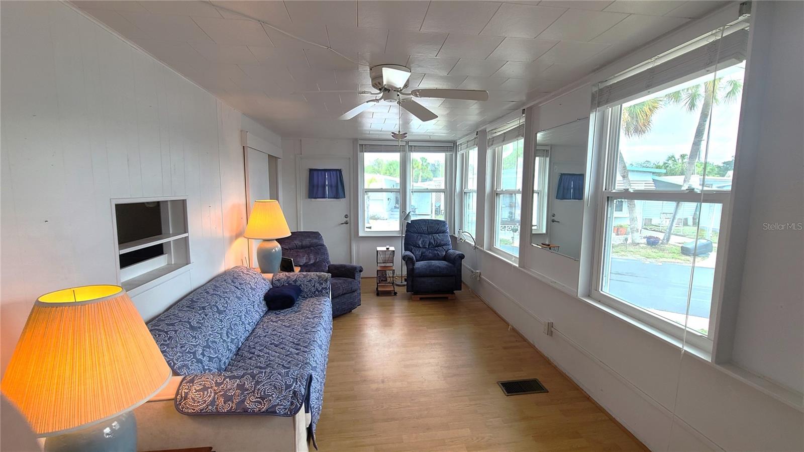 4851 W GANDY BLVD #B4 L32 — photo 12