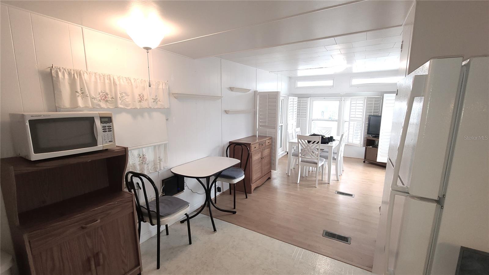4851 W GANDY BLVD #B4 L32 — photo 2