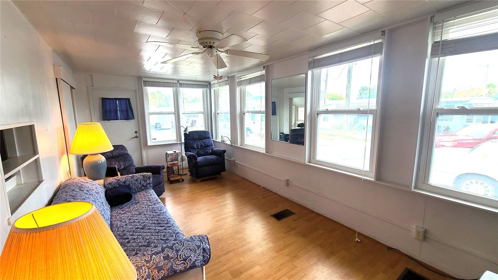 4851 W GANDY BLVD #B4 L32 — photo 13