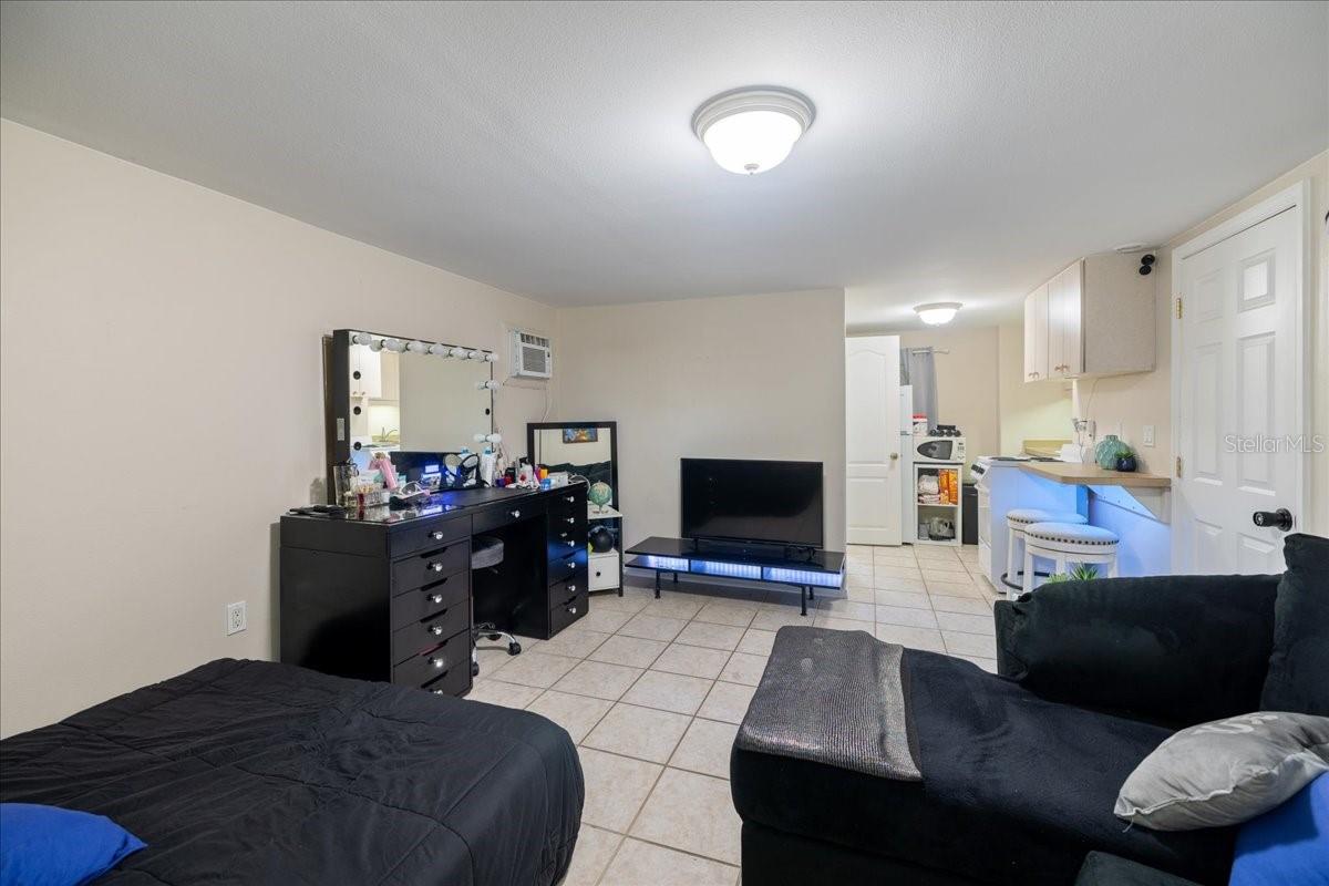 307 WINFIELD WAY — photo 33