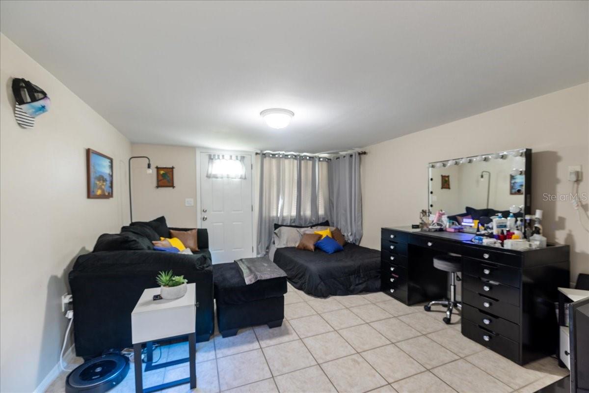 307 WINFIELD WAY — photo 34