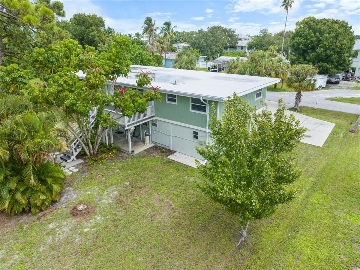 307 WINFIELD WAY — photo 41