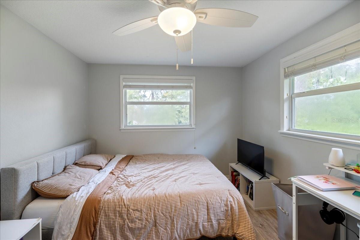 307 WINFIELD WAY — photo 15