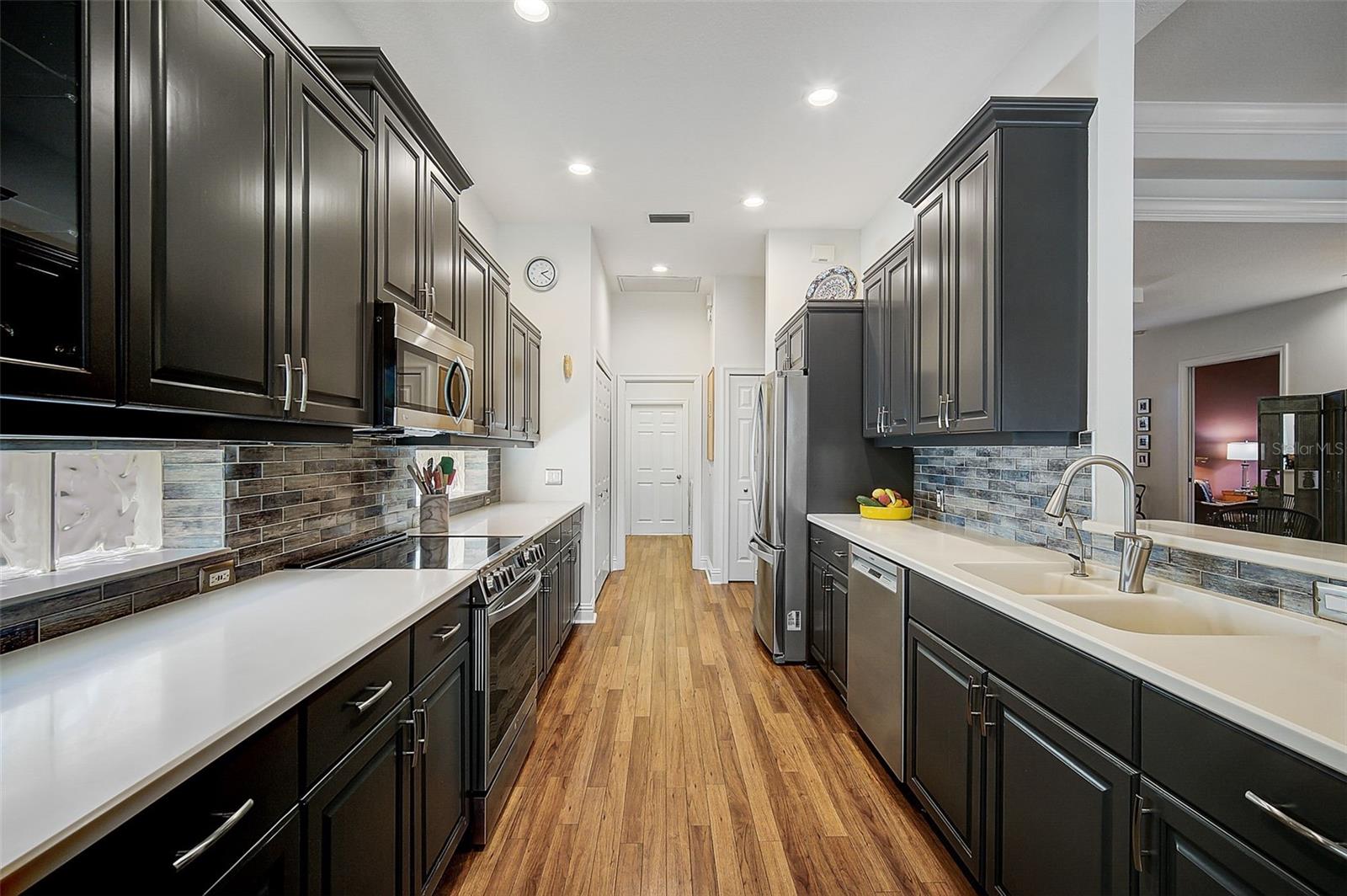 293 TURQUOISE LN — photo 12