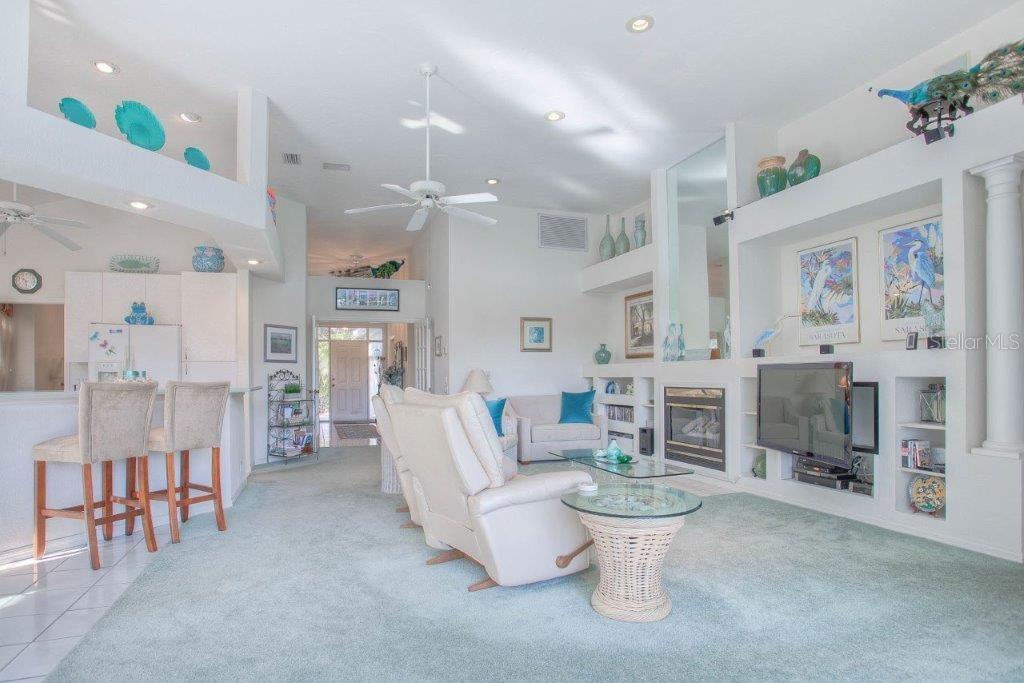 7101 VICTORIA CIR — photo 14