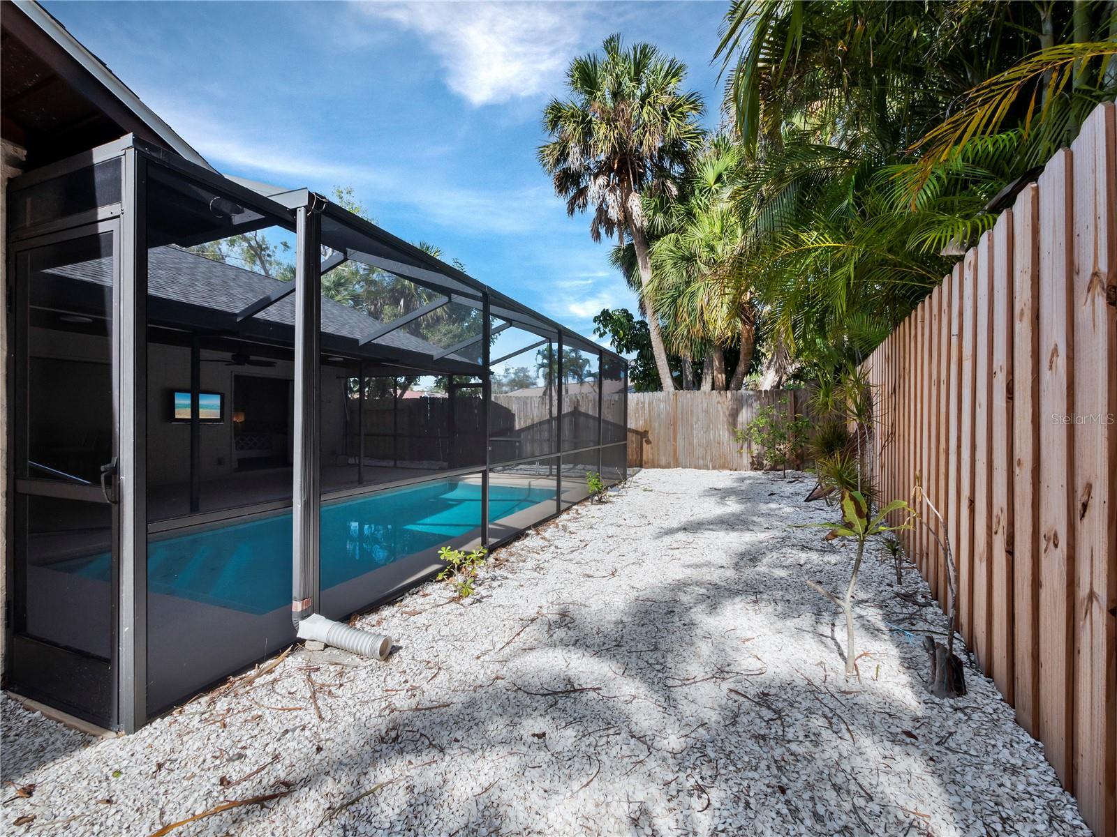 516 CASAS BONITAS WAY — photo 24