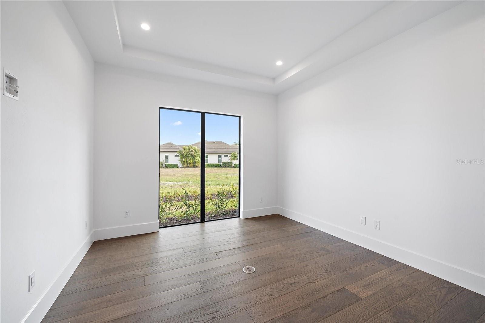 3739 CALEDONIA LN — photo 10