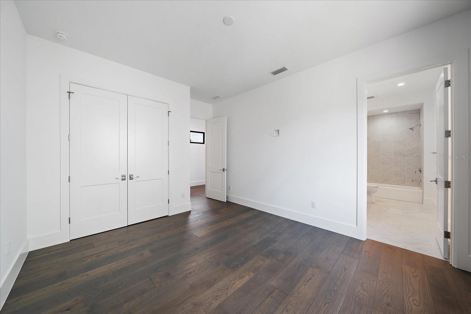 3739 CALEDONIA LN — photo 18