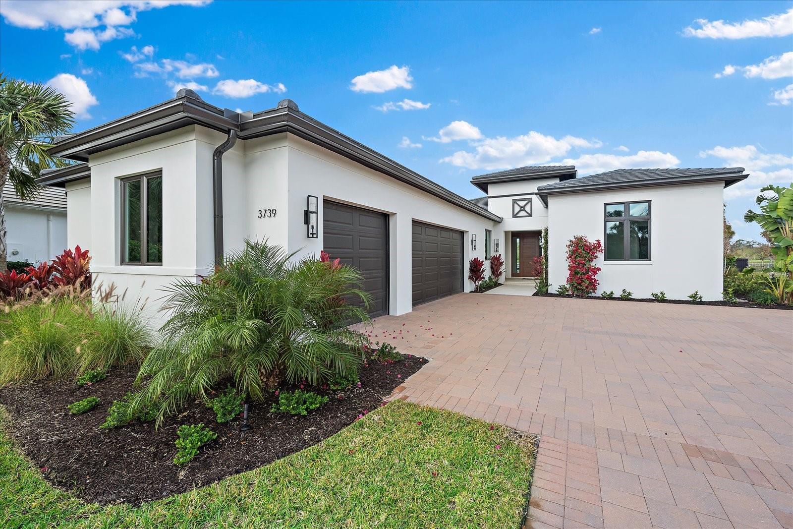 3739 CALEDONIA LN — photo 2