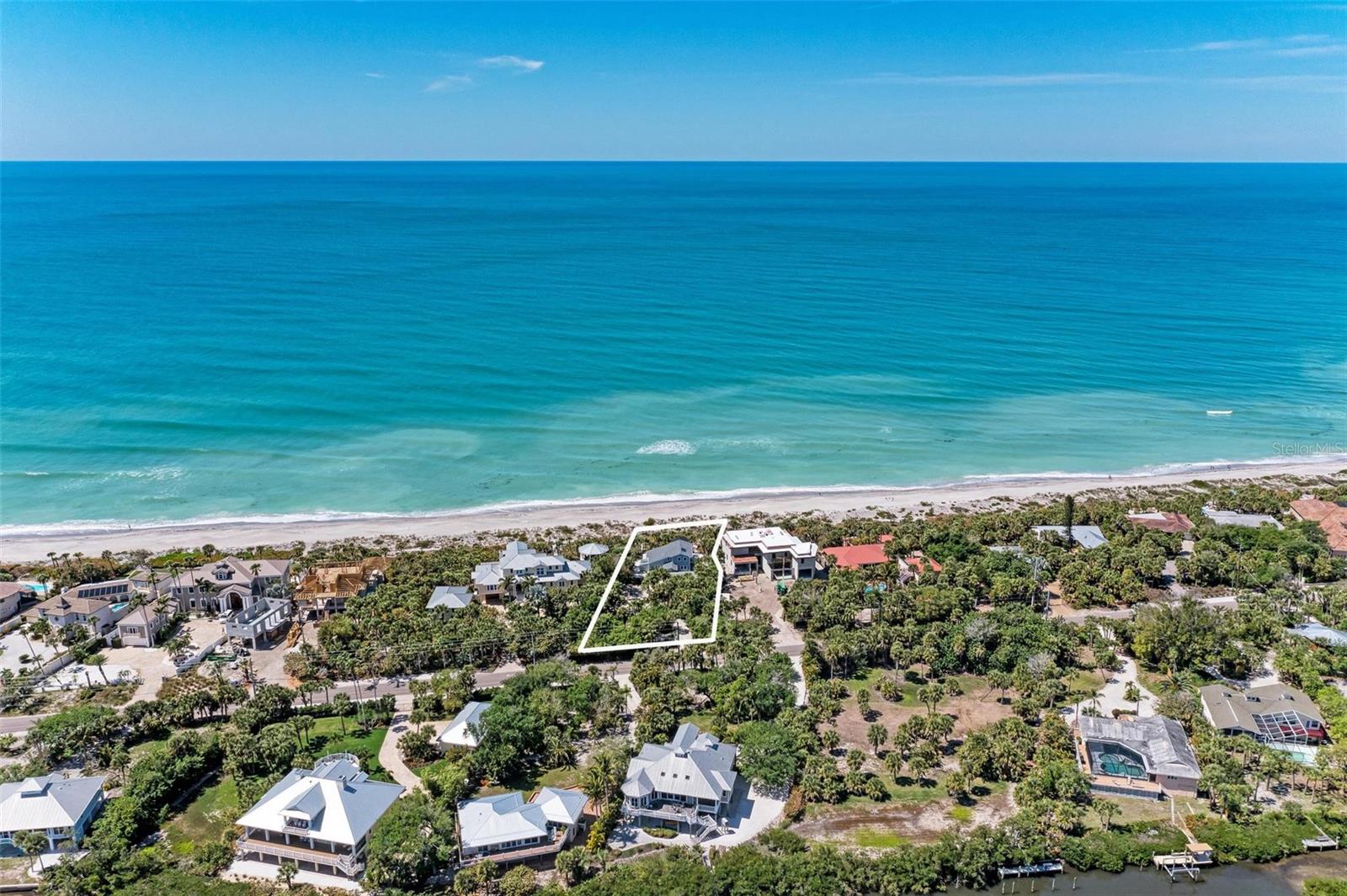 8270 MANASOTA KEY RD — photo 2