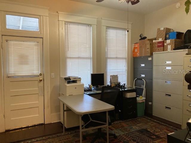 806 W DE LEON ST — photo 4