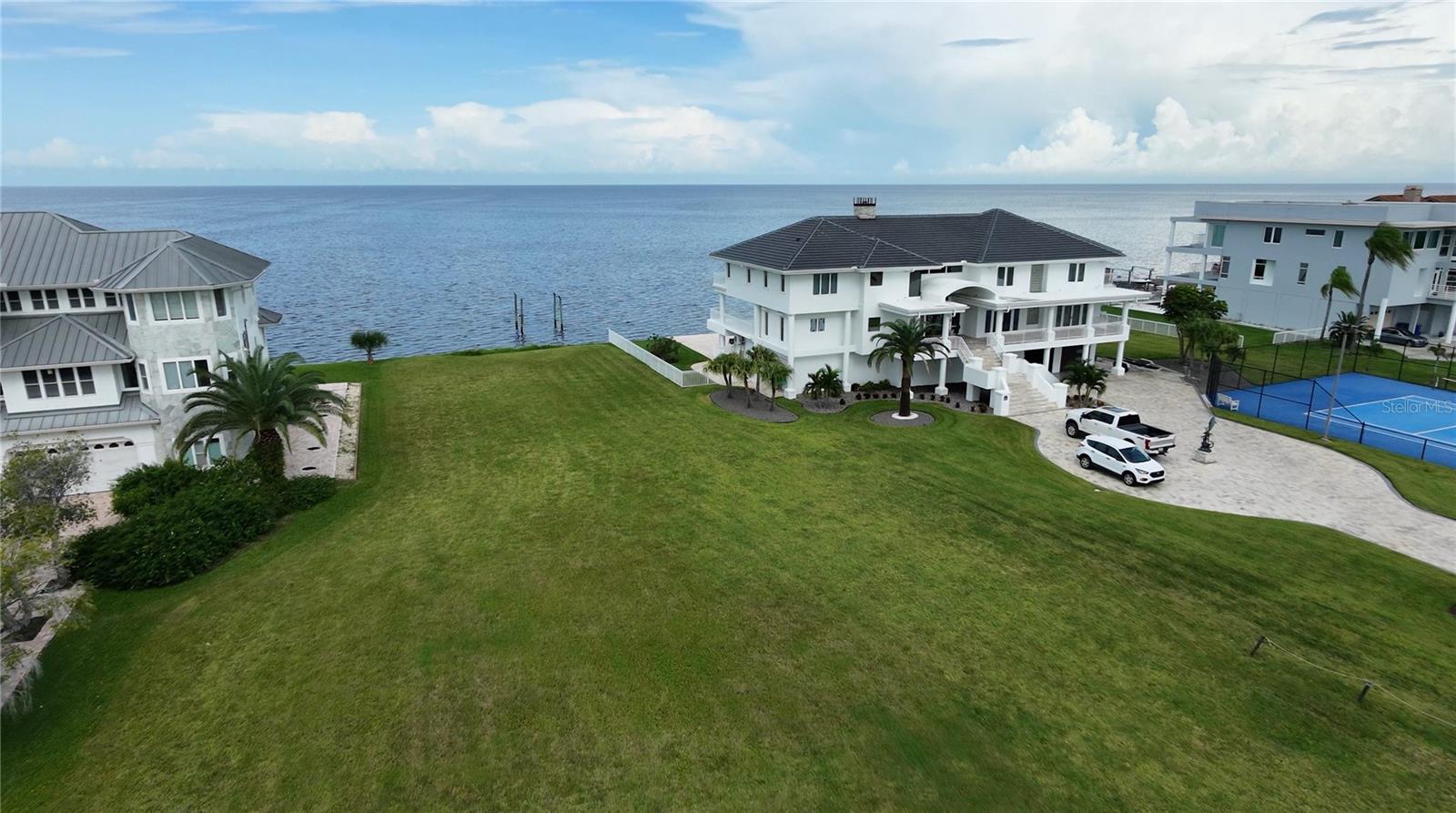 5141 WESTSHORE DR — photo 4