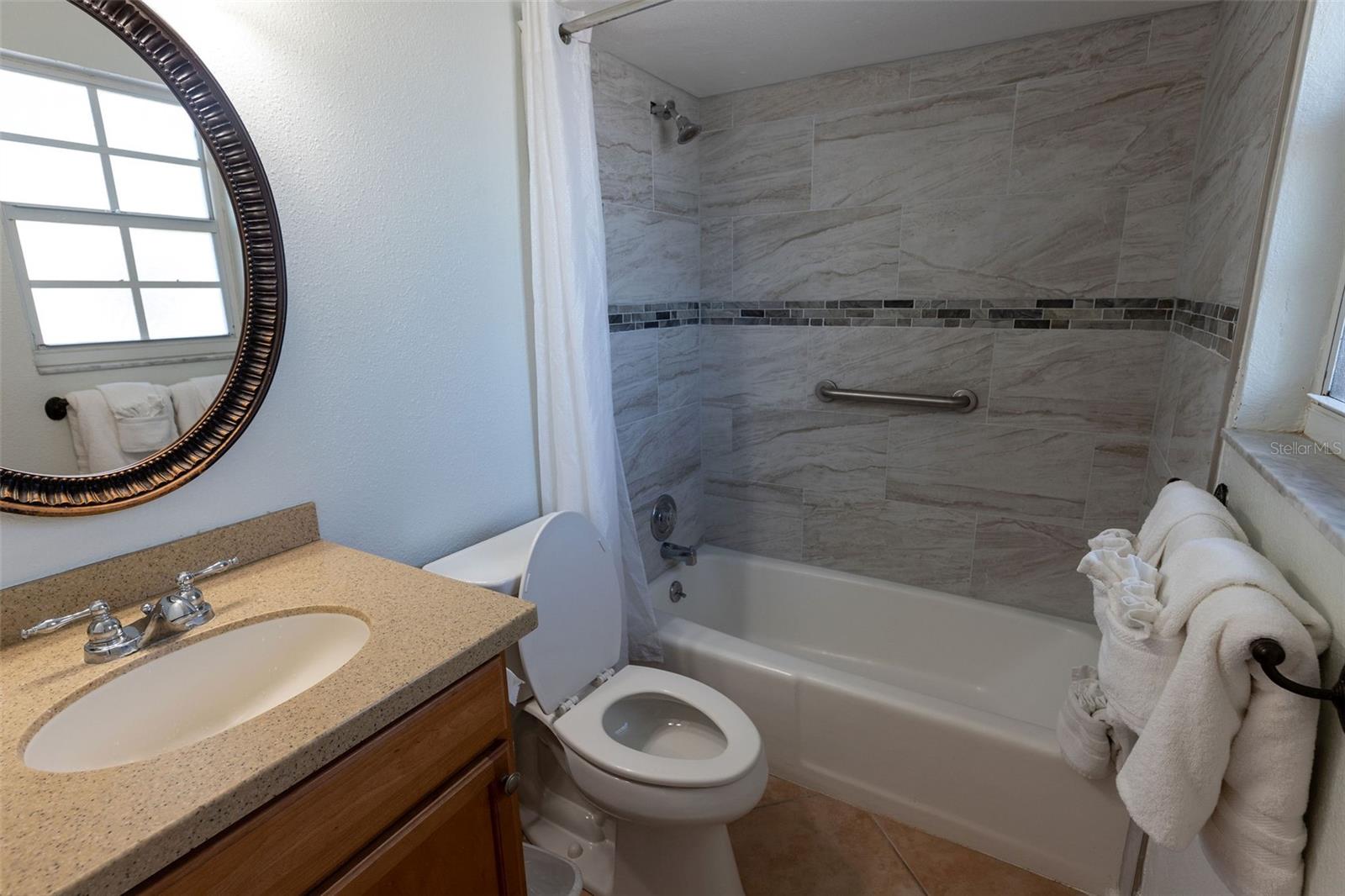 102 39TH ST #2 — photo 33