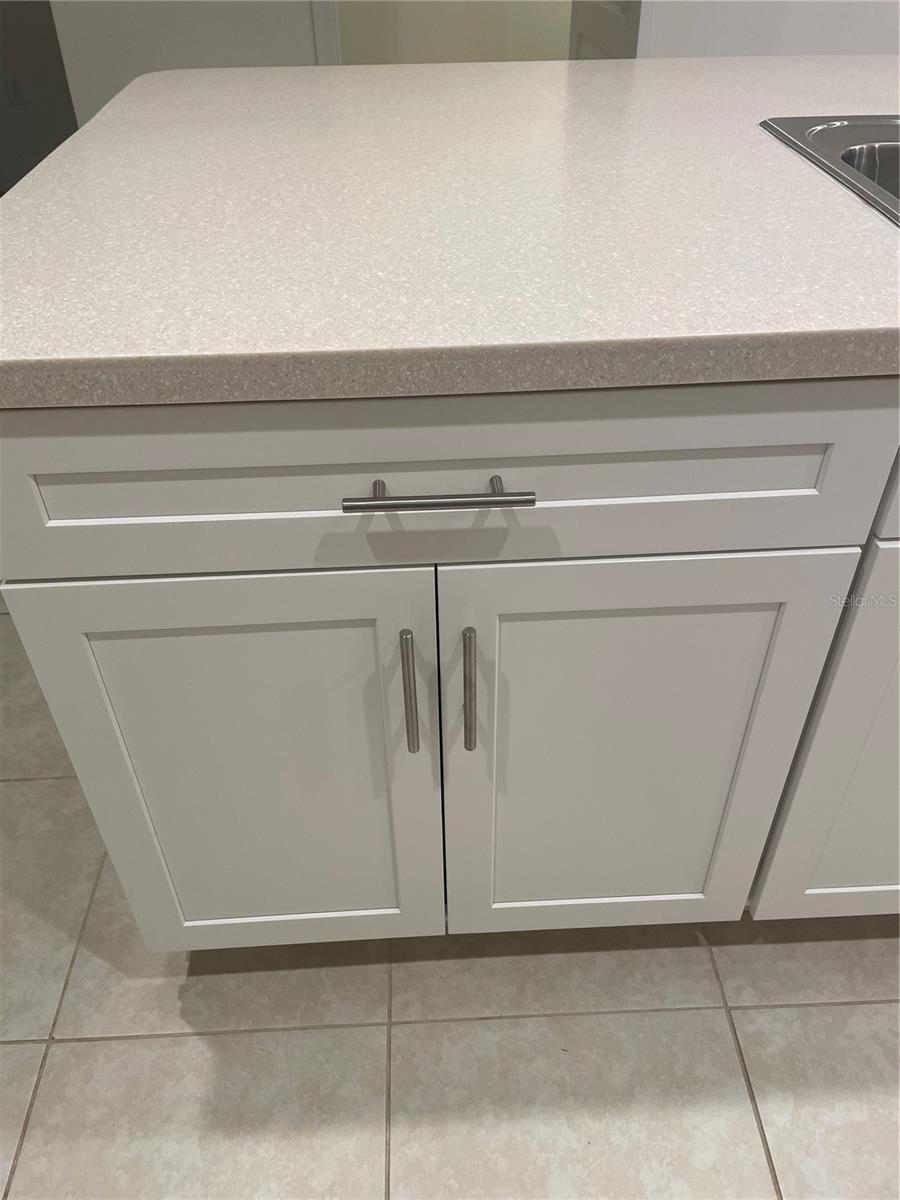 8443 CANYON CREEK TRL — photo 8