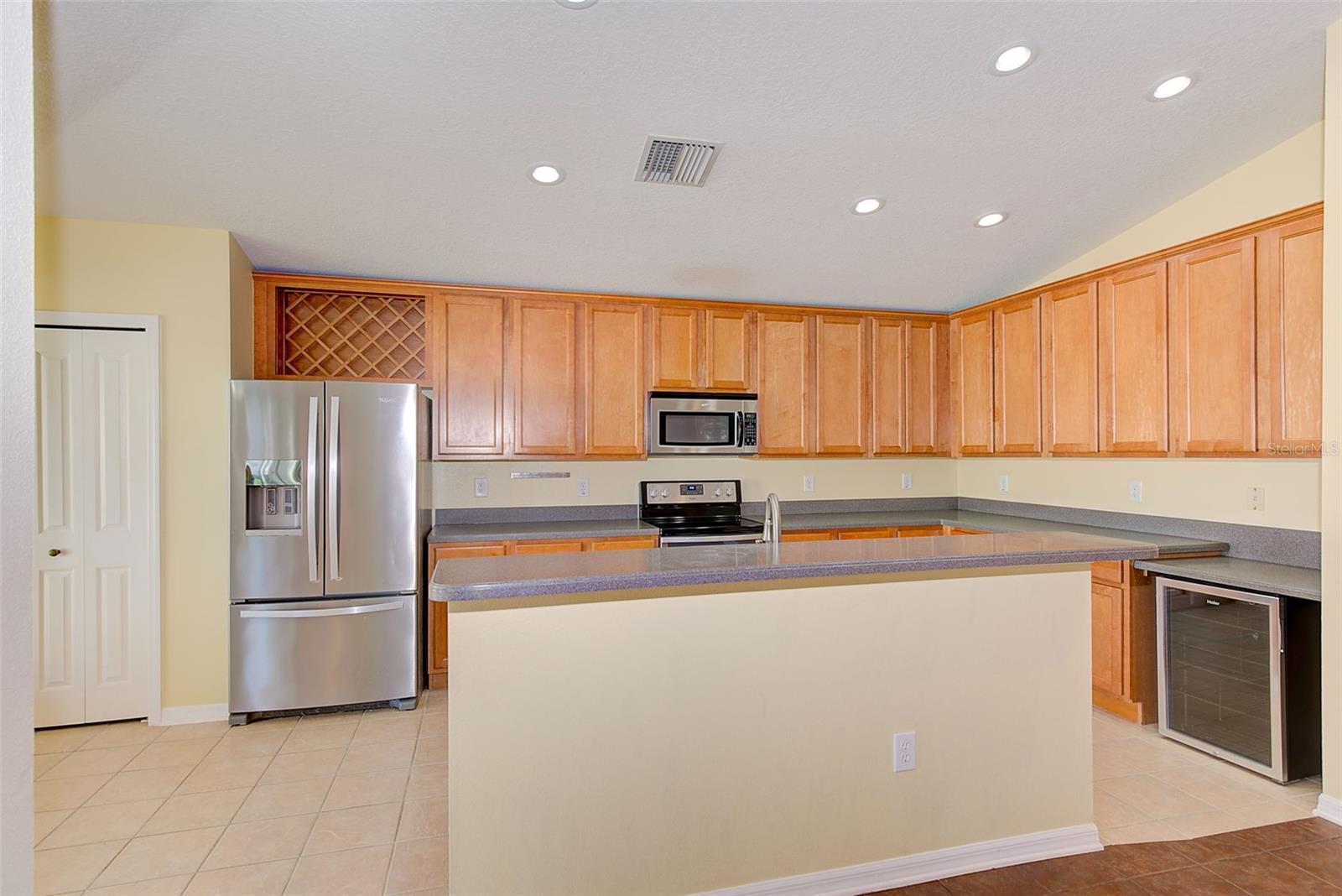 422 DOWN PINE DR — photo 14