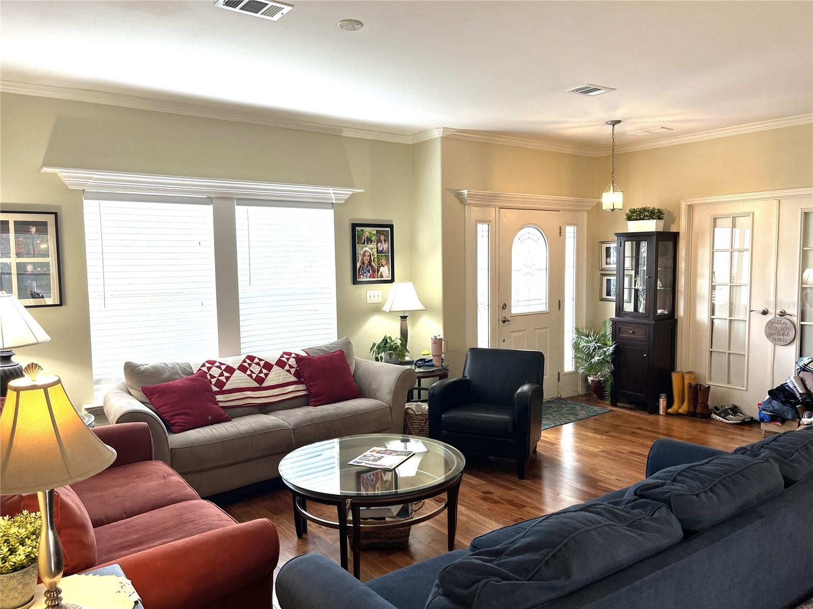 8529 KENTON RD — photo 12
