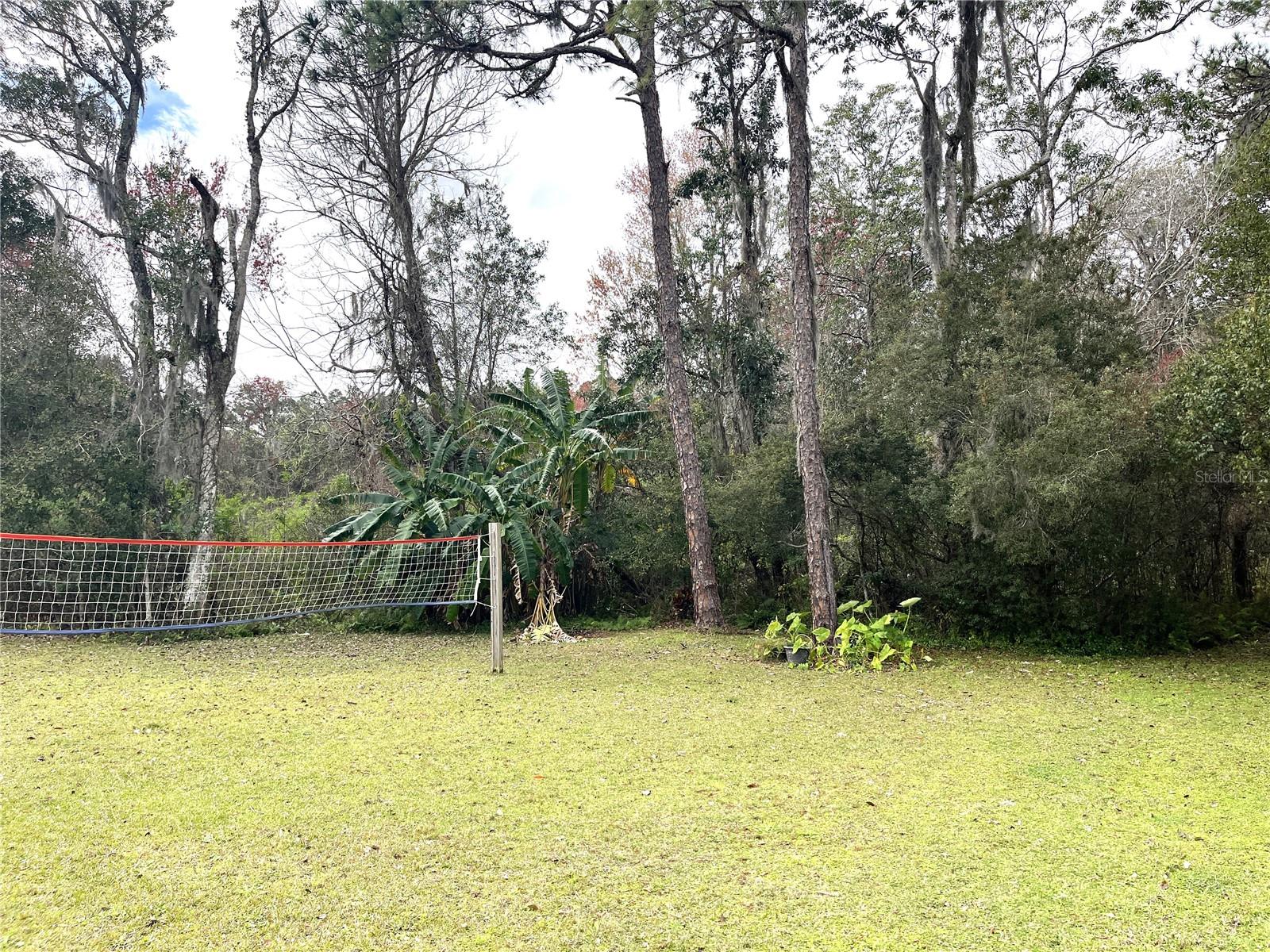 8529 KENTON RD — photo 28