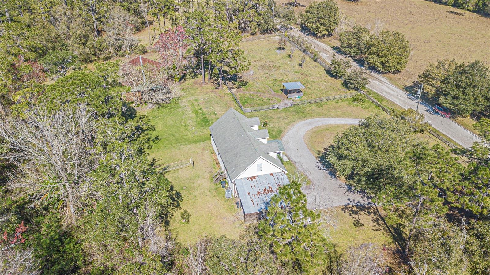 8529 KENTON RD — photo 31