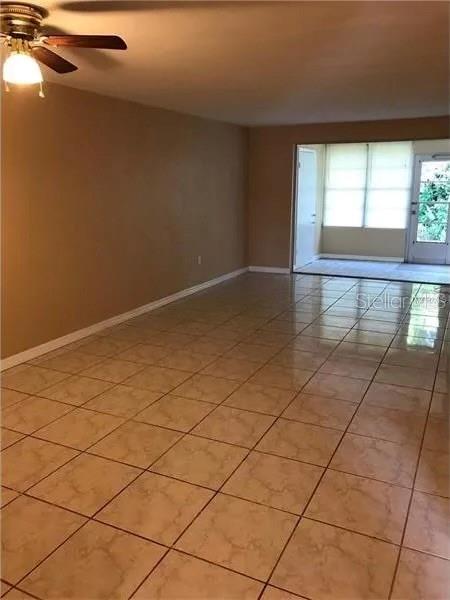 4242 REDCLIFF PL #4242 — photo 3