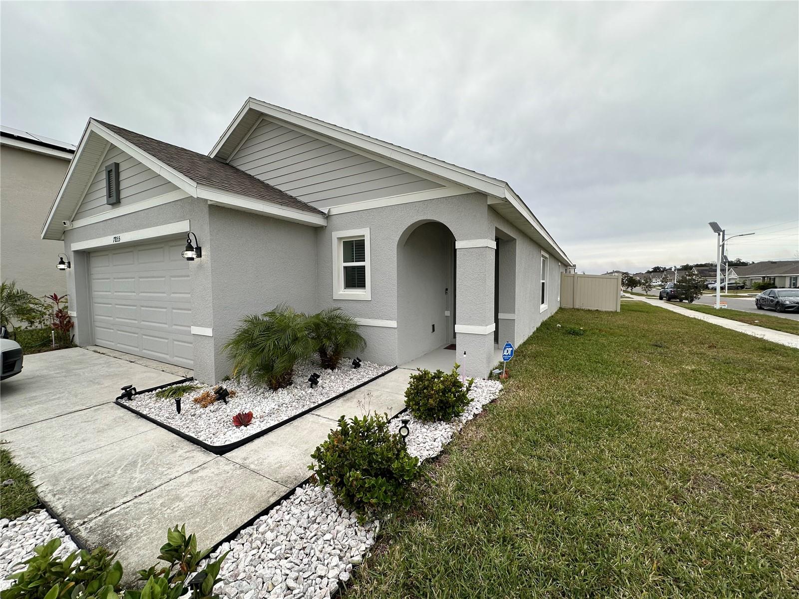 7855 DAVIE RAY DR — photo 2