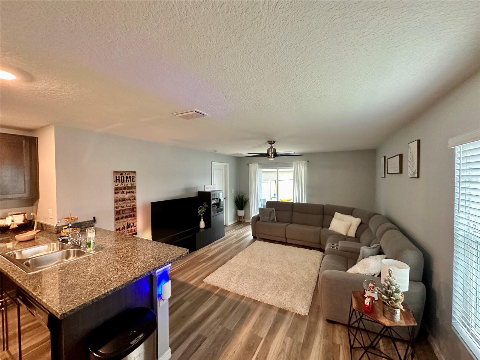 7855 DAVIE RAY DR — photo 8