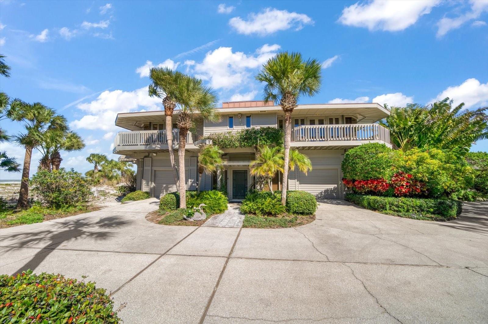 1198 MANDALAY PT — photo 13