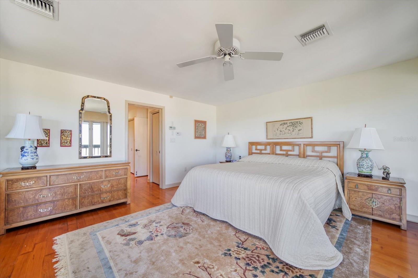 1198 MANDALAY PT — photo 18