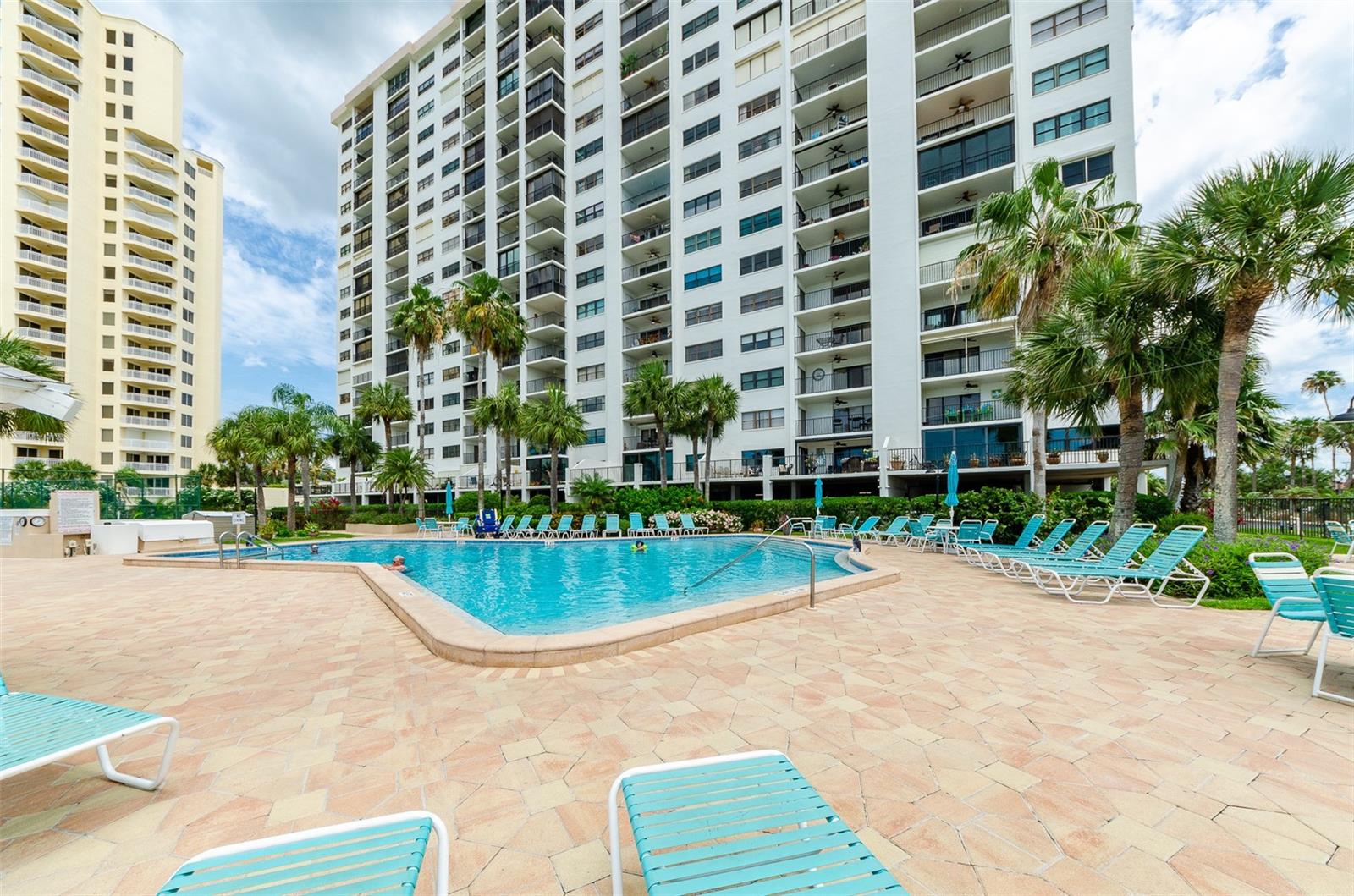 1230 GULF BLVD #1404 — photo 2