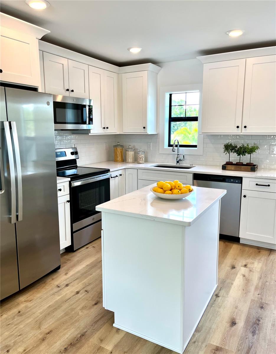 806 S JEFFERSON AVE ##1 — photo 5