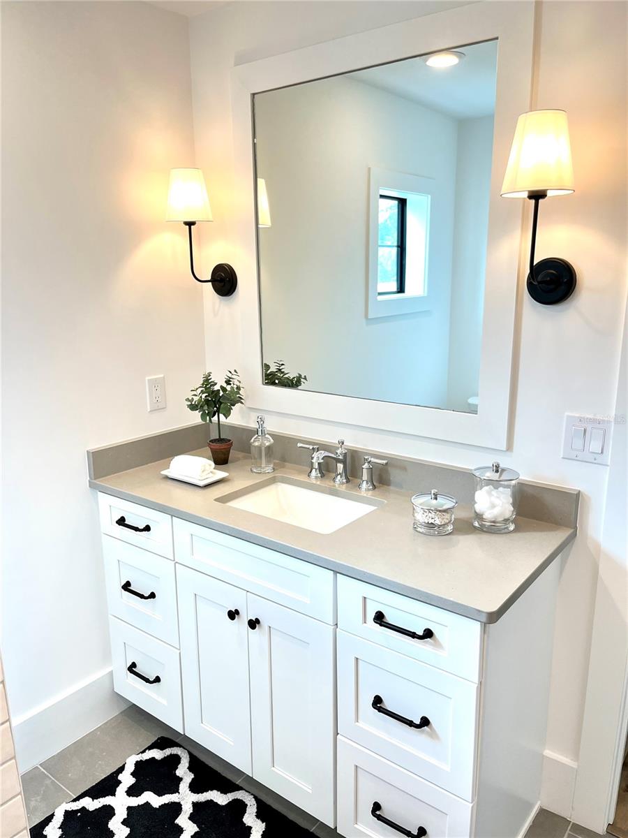 806 S JEFFERSON AVE ##1 — photo 13
