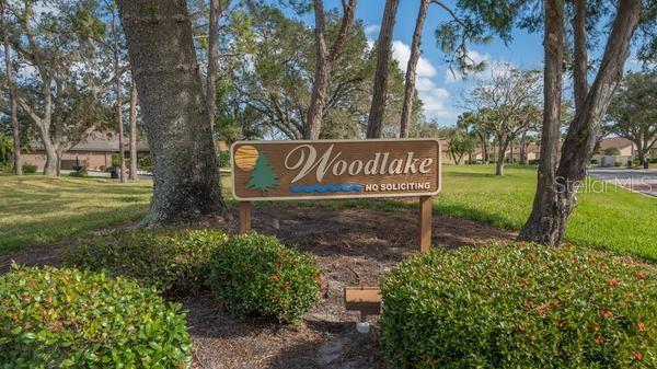 5905 DORAL DR — photo 5