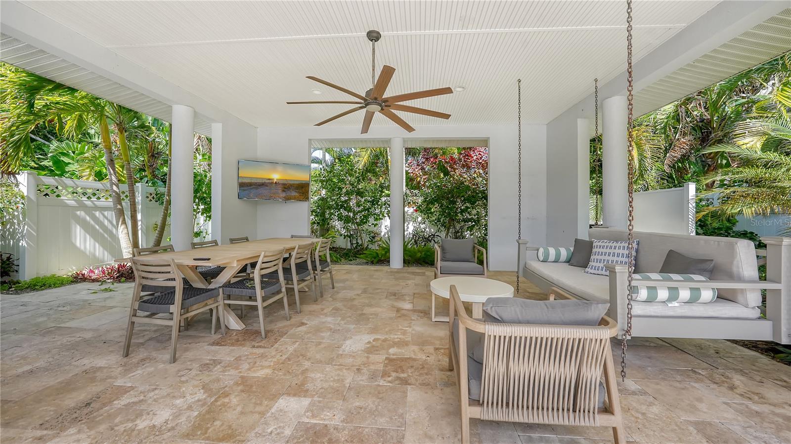 425 MCKINLEY DR — photo 54