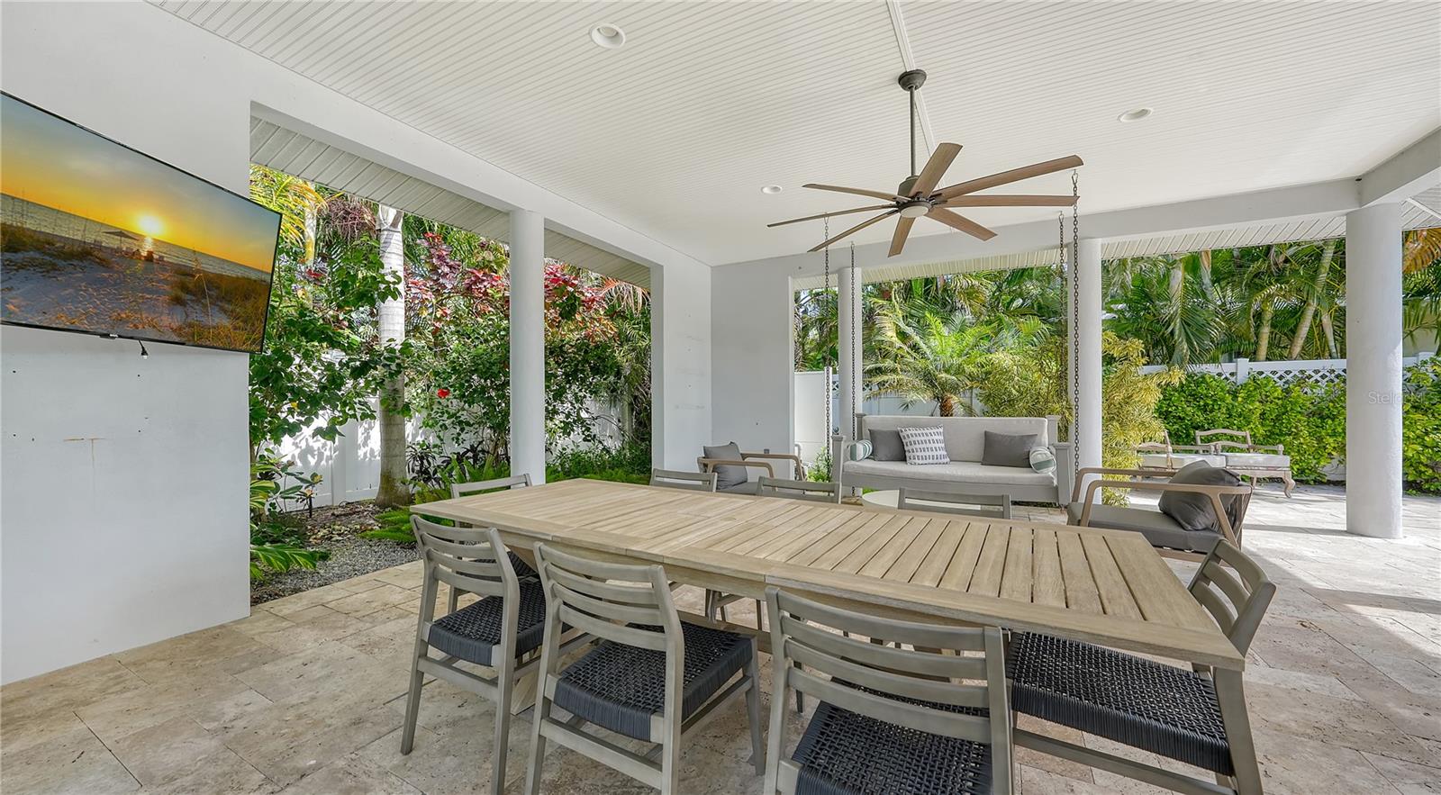 425 MCKINLEY DR — photo 49