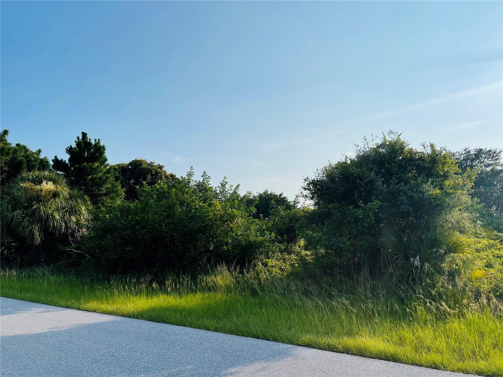 Lot 30 CLOVELON ST — photo 22