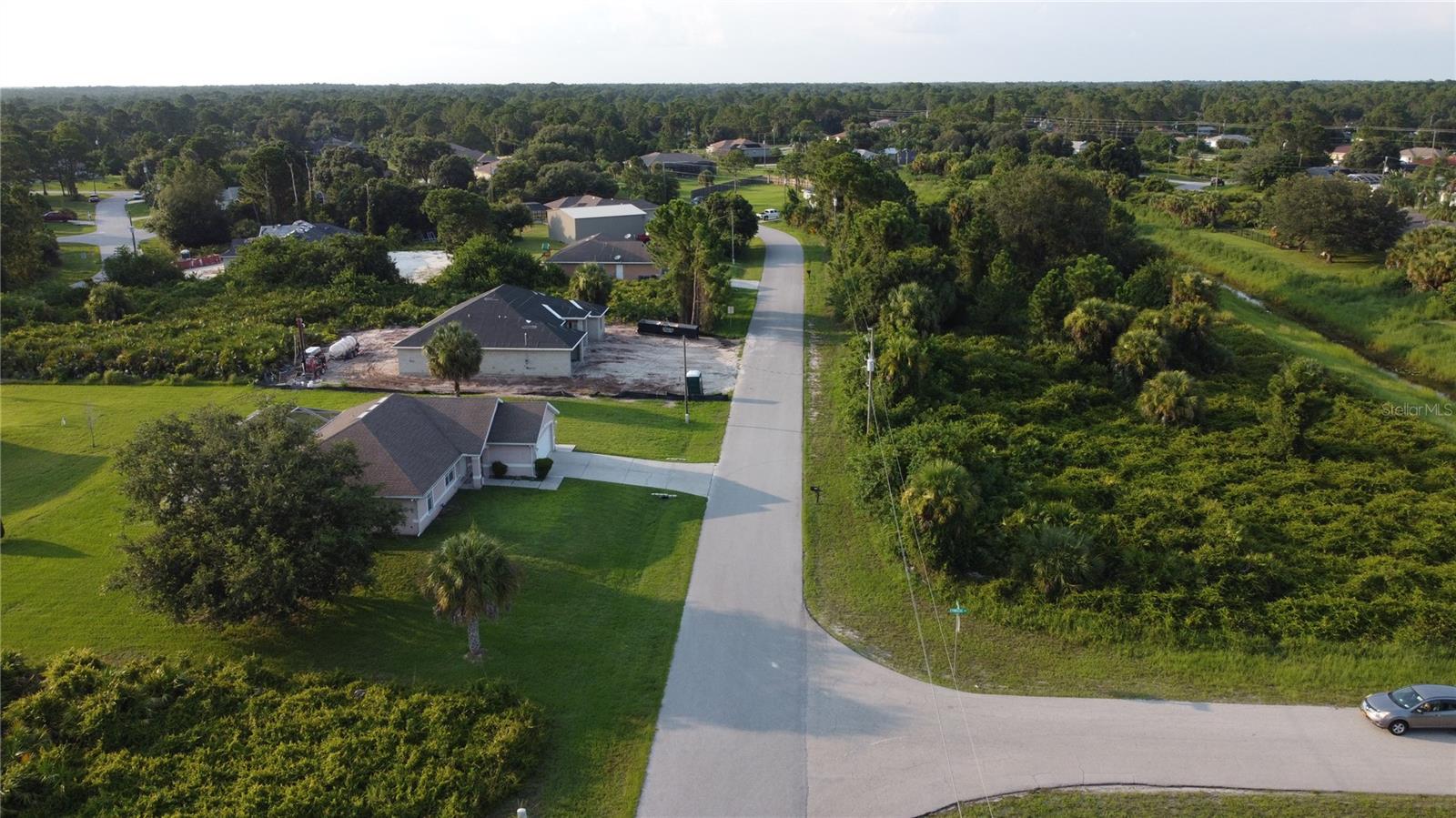 Lot 30 CLOVELON ST — photo 3