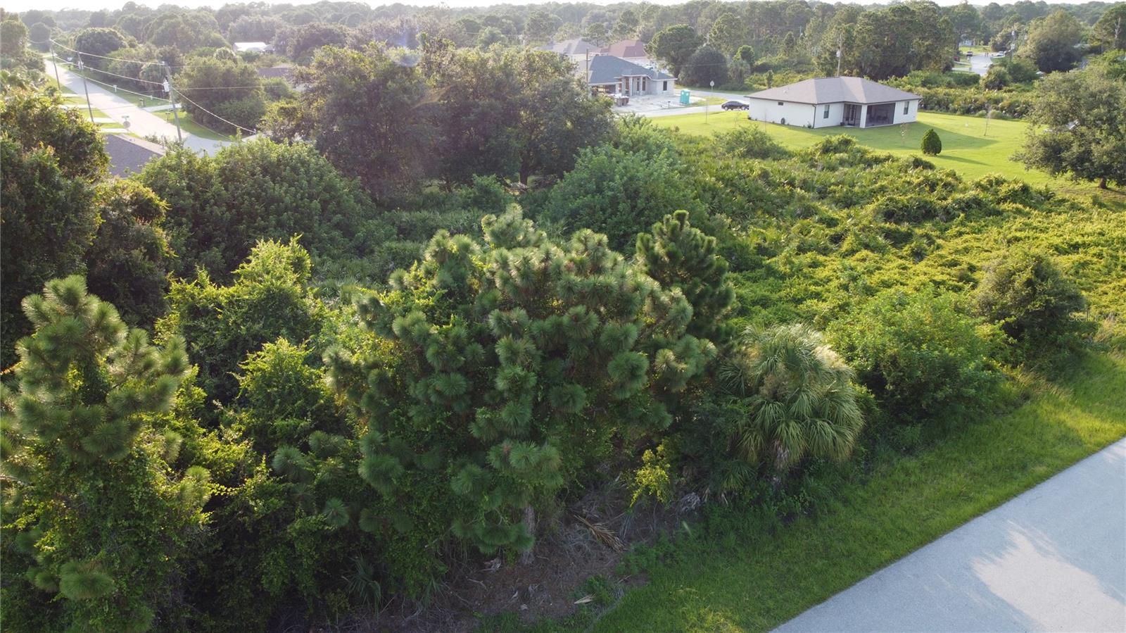 Lot 30 CLOVELON ST — photo 16