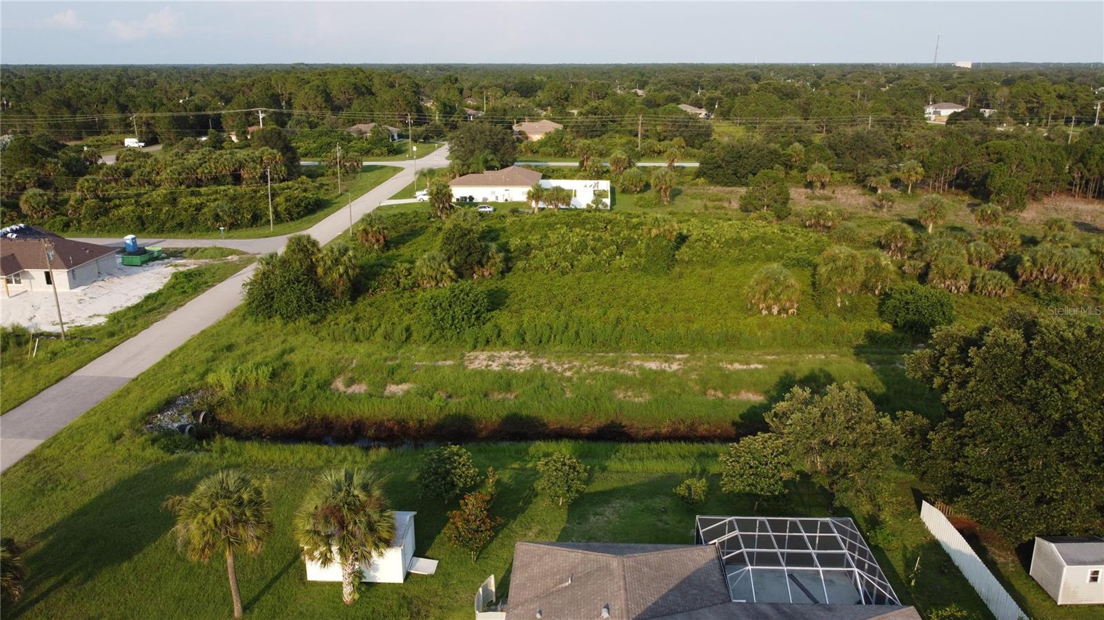Lot 30 CLOVELON ST — photo 12