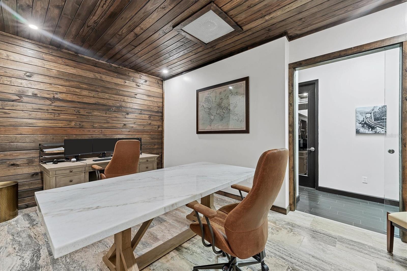 1717 E 5TH AVE — photo 24